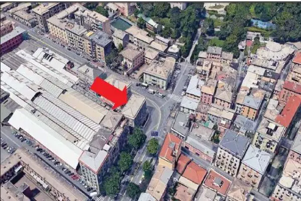 Negozio via Soliman 7 r, Genova