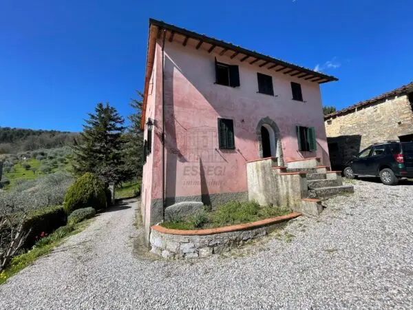 Casale via Di Mammoli, Lucca