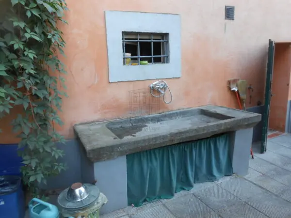 Villa via Valle 18, Santa Maria A Monte
