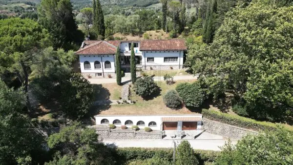 Villa via Parco Della Rimembranza 1180/a, Lucca