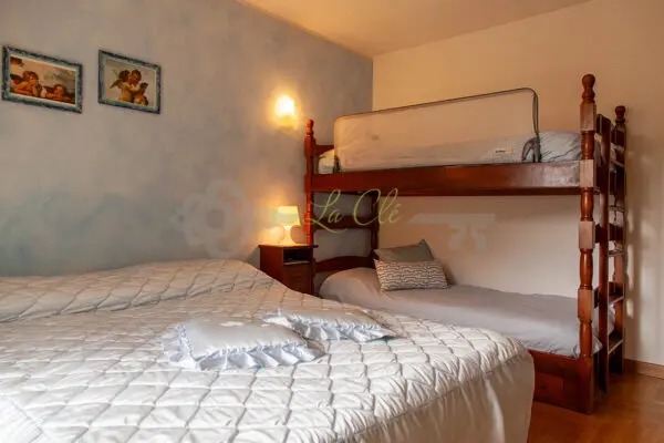 Villa A Schiera via Frazione Villaret 32, La Salle