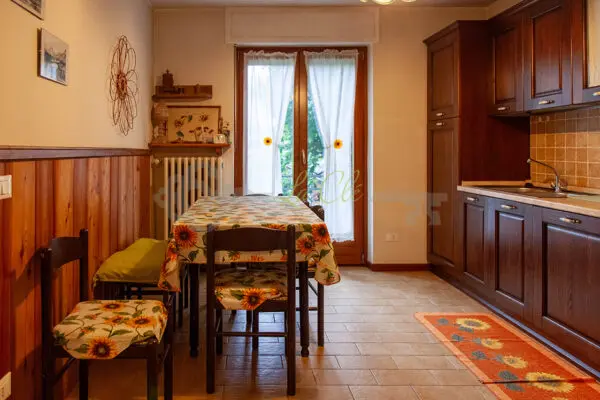 Villa A Schiera via Frazione Villaret 32, La Salle