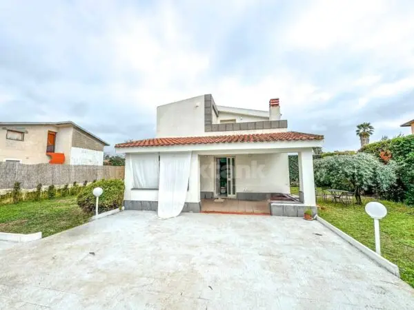 Villa via Isole Elice, Siracusa