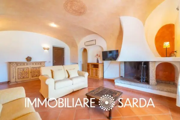 Villa via Località Surrau, Arzachena