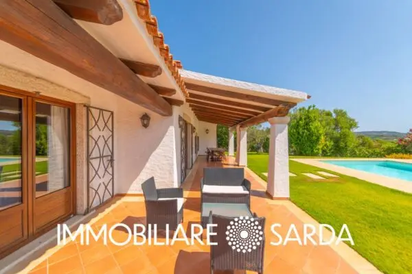 Villa via Località Surrau, Arzachena