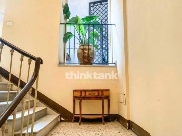 Appartamento via Tezzano 8, Catania