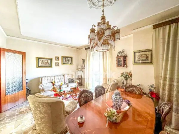 Appartamento via Sofio Ferrero, Siracusa