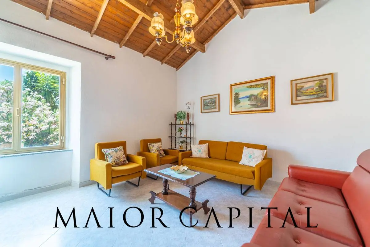 Immagine per Casa Semindipendente in vendita a Lodine Via Alessandro Manzoni 
