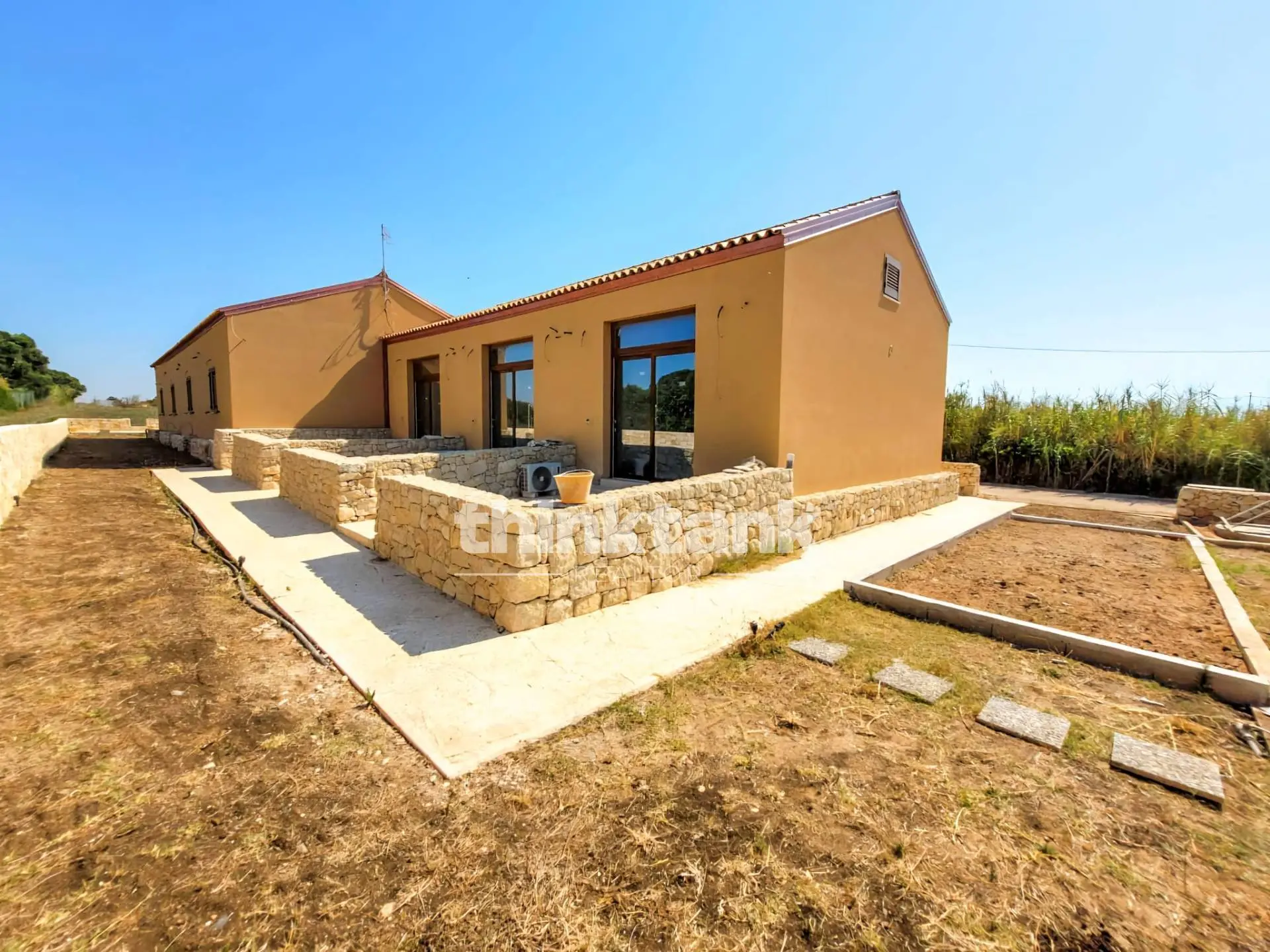 Immagine per Locale Commerciale in vendita a Priolo Gargallo Isola delle Correnti 