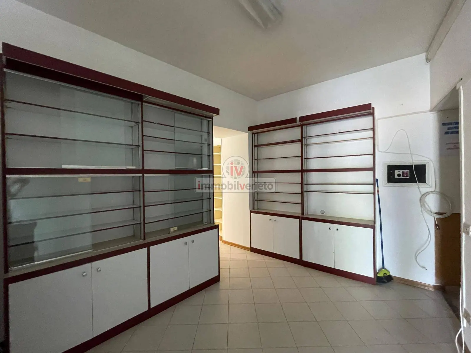 Immagine per Negozio in affitto a Valdastico VIA IV NOVEMBRE 