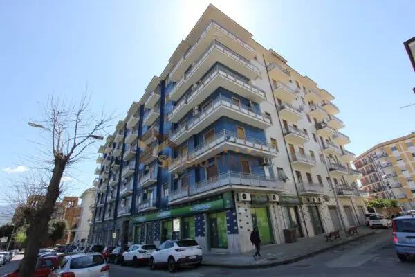 Appartamento VIA FRANCESCO D'ACRI 3, Cosenza