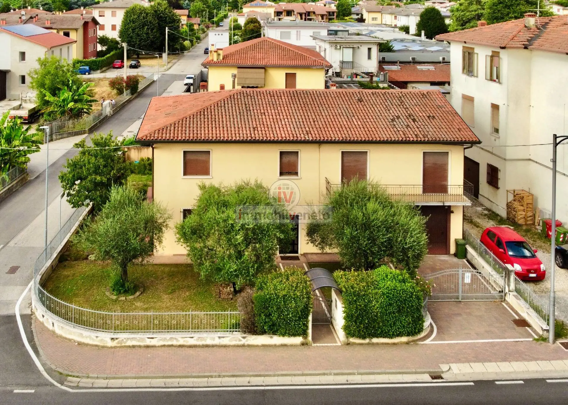 Immagine per Casa indipendente in vendita a Valdastico VIA CANTARELLA 