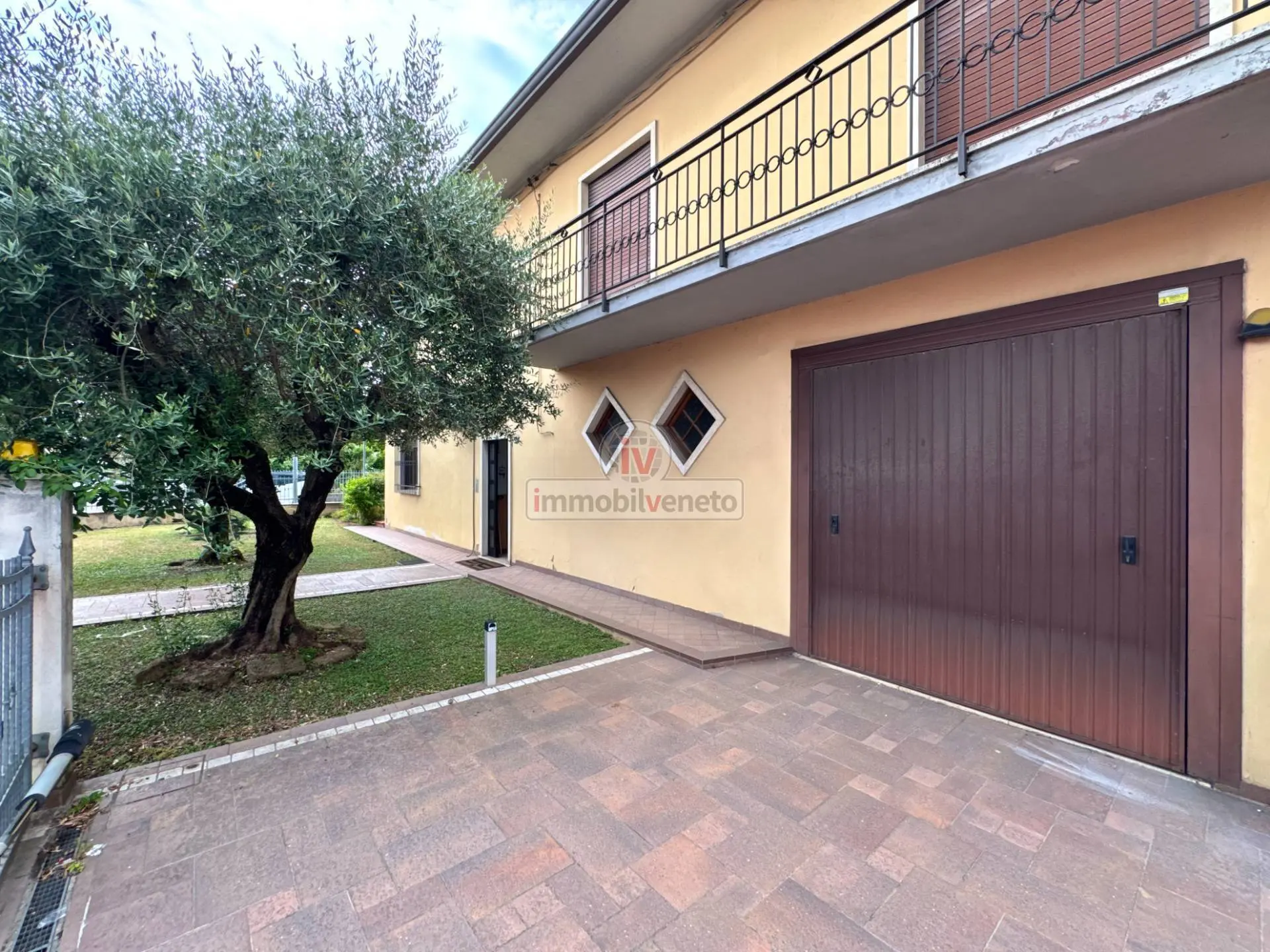 Immagine per Casa indipendente in vendita a Valdastico VIA CANTARELLA 