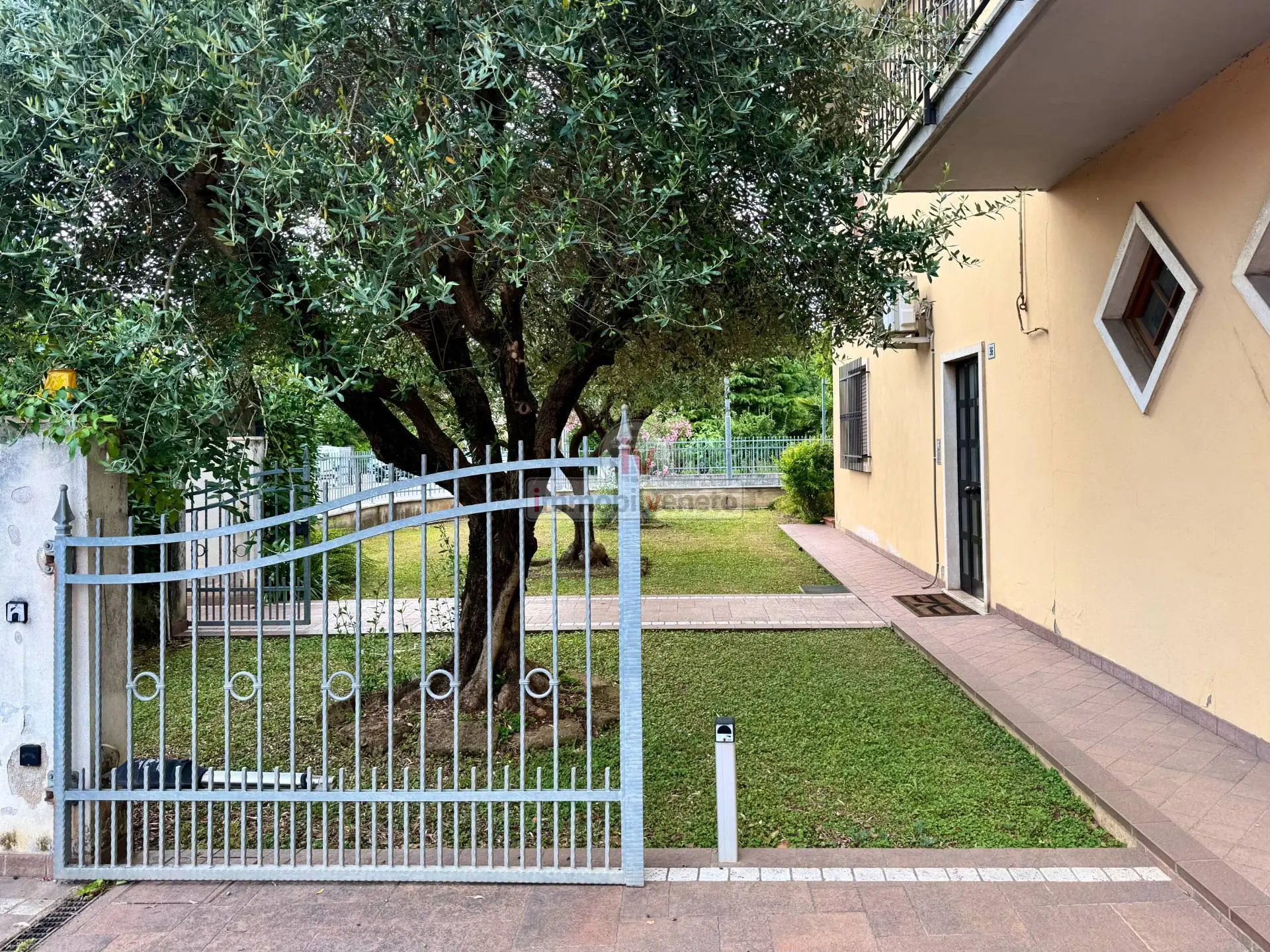 Immagine per Casa indipendente in vendita a Valdastico VIA CANTARELLA 