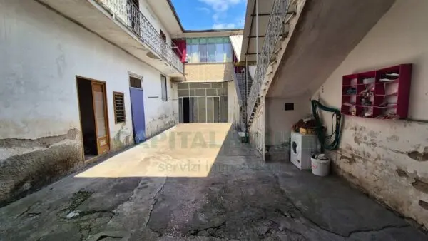 Casa Indipendente via, Macerata Campania
