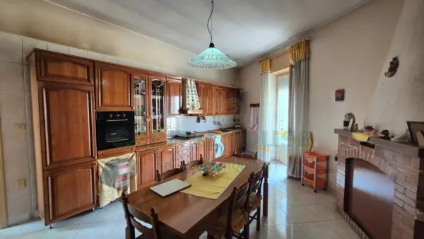 Casa Indipendente via, Macerata Campania