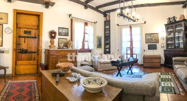 Villa strada Provinciale, Riposto