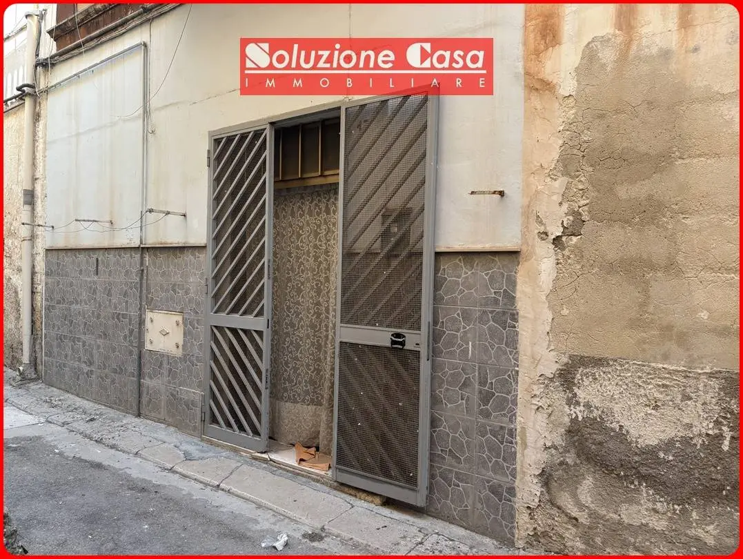 Immagine per Casa indipendente in vendita a Canosa di Puglia via Ciro Menotti 