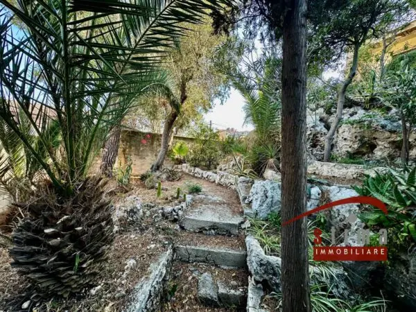 Villa via Ovidio 14, Siracusa