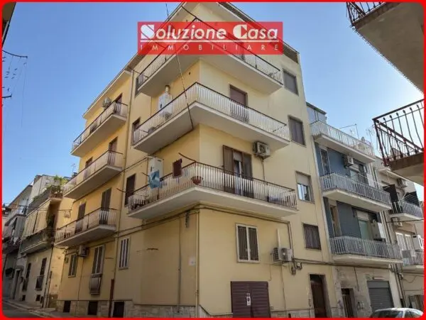 Appartamento Via Gen. Da Bormida, Canosa Di Puglia