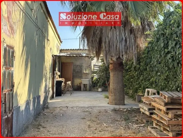 Casa Indipendente via Della Murgetta, Canosa Di Puglia