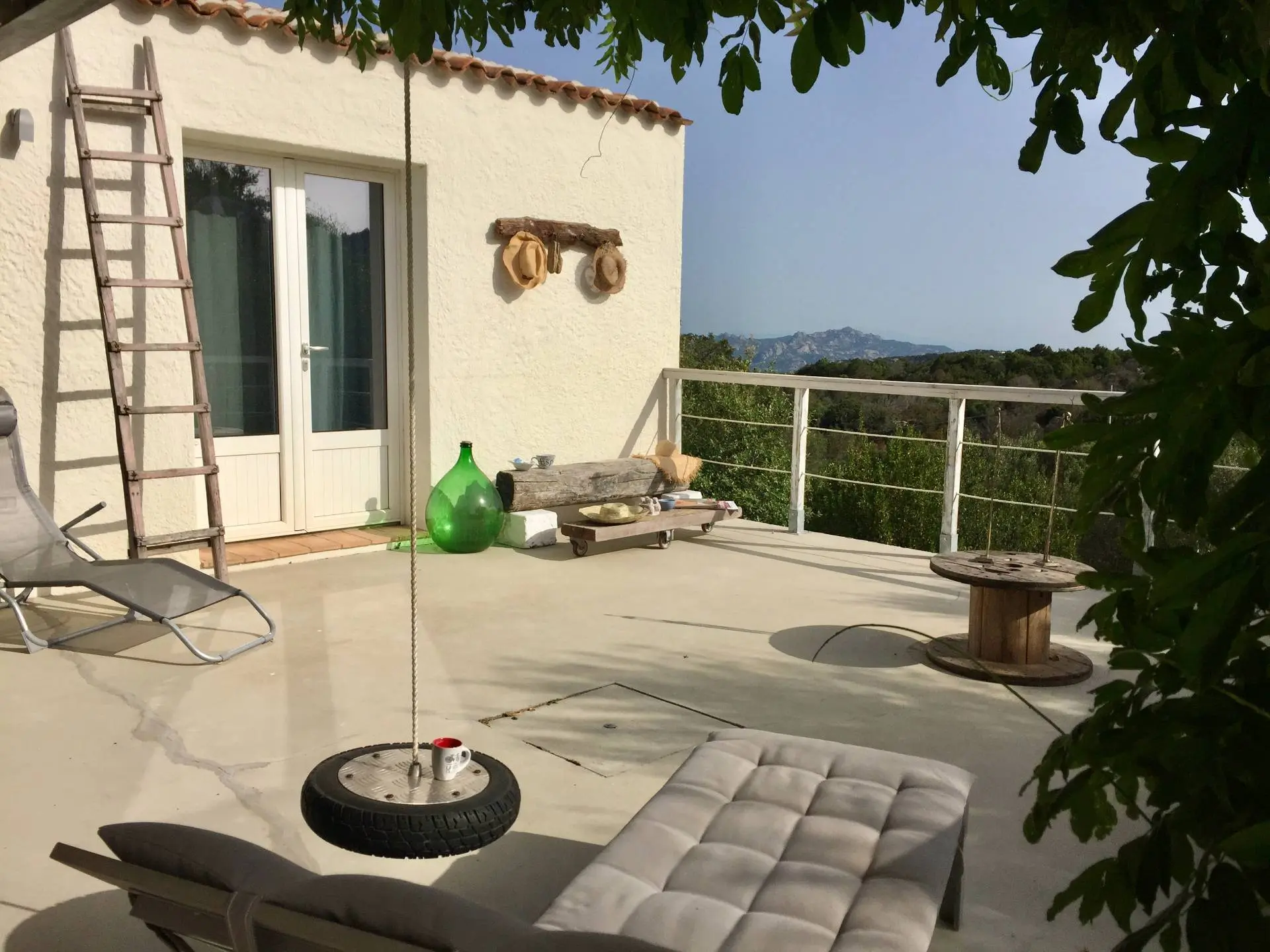 Immagine per Villa in vendita a Olbia SAN PANTALEO - VIA STAZZI VADDI LONGA 