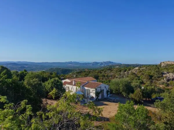 Villa via Stazzi Vaddi Longa, Olbia
