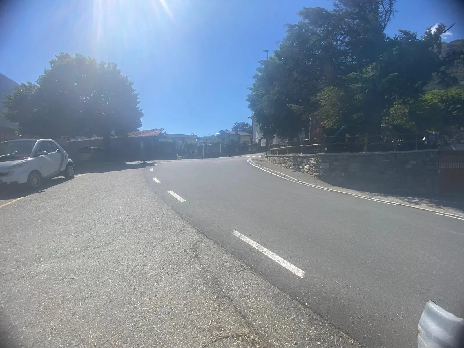 Immagine per Garage in vendita a Châtillon via Tornafol