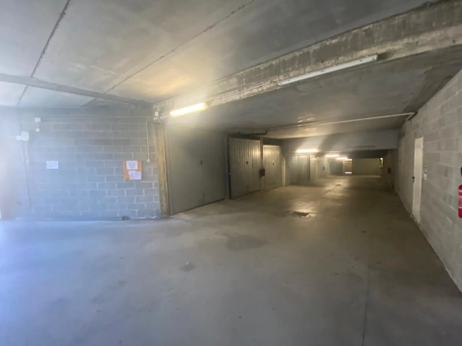 Immagine per Garage in vendita a Châtillon via Tornafol