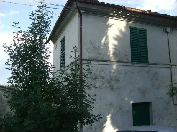 Villa Trifamiliare viale Della Vittoria 34/b, Castelplanio