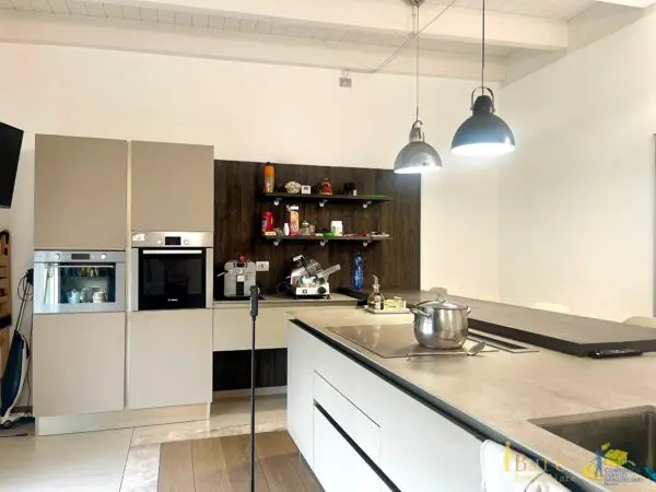 Porzione Di Casa via Bettino Ricasoli, Parma