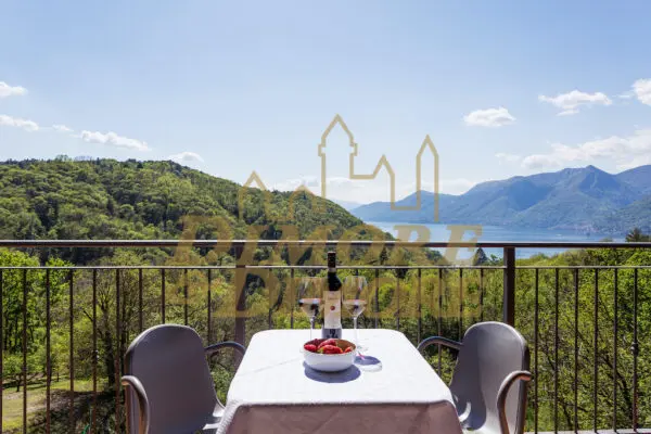 Villa A Schiera 2, Dumenza