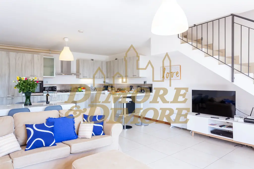 Immagine per Villa a schiera in vendita a Dumenza 2