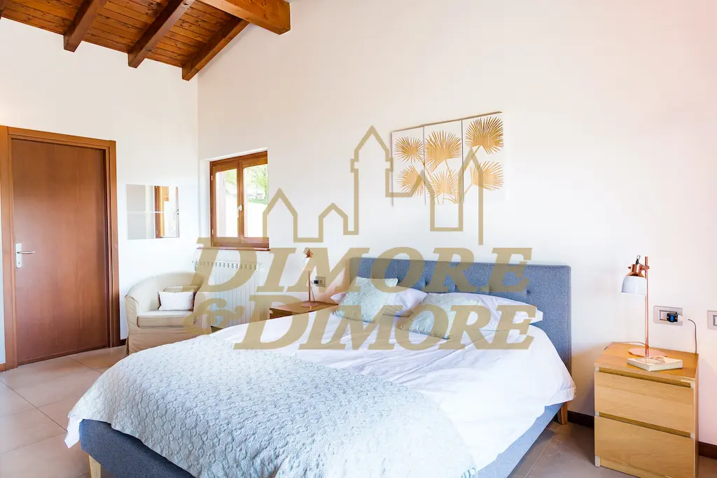 Immagine per Villa a schiera in vendita a Dumenza 2