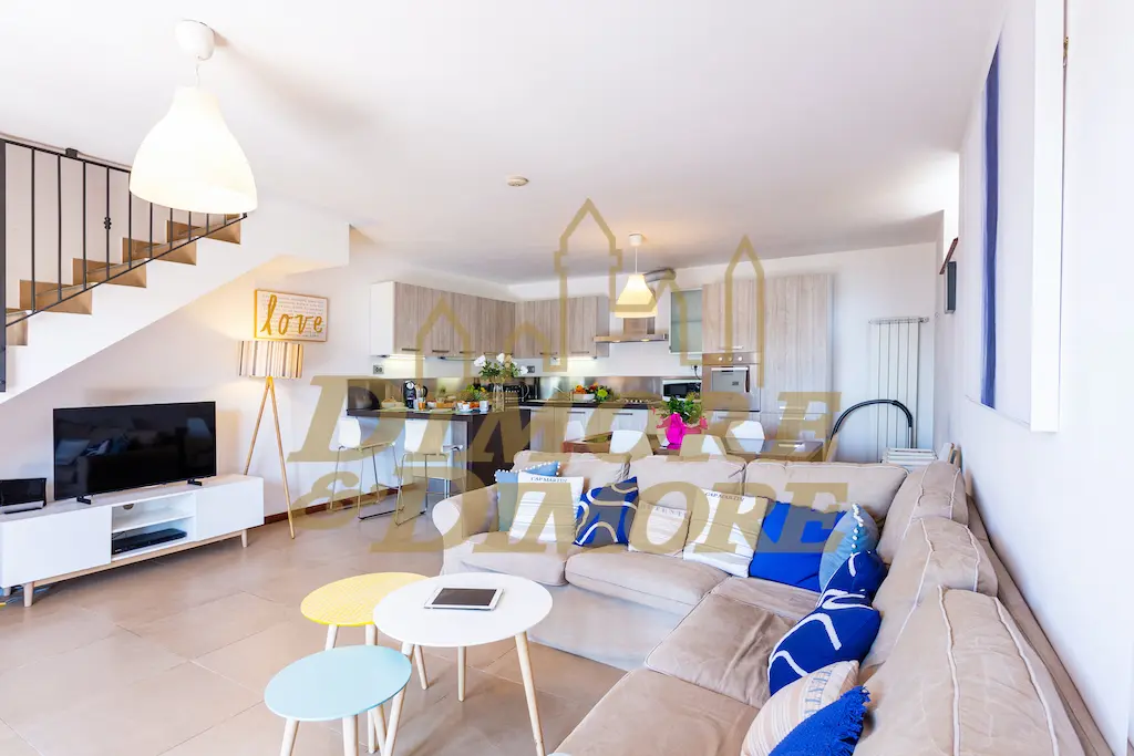 Immagine per Villa a schiera in vendita a Dumenza 2