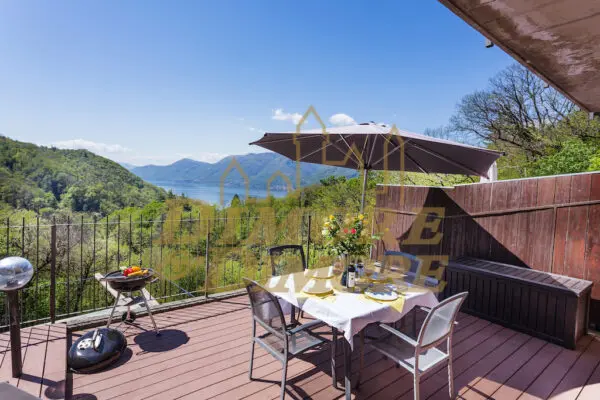 Villa A Schiera 2, Dumenza
