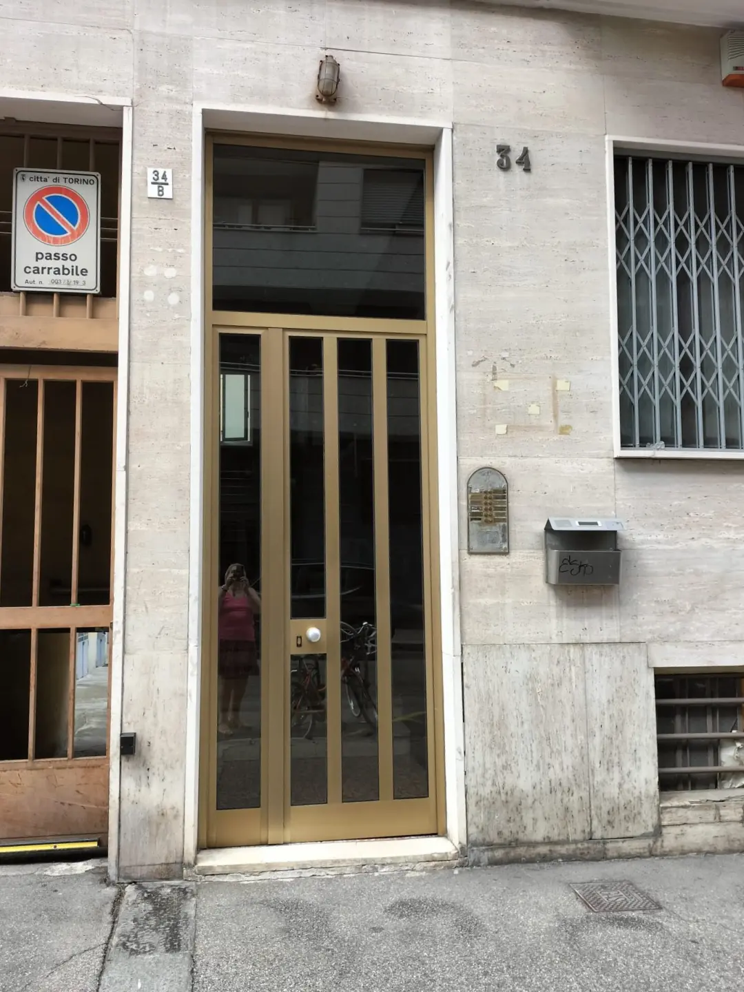 Immagine per Appartamento in Vendita a Torino Via Graglia 34