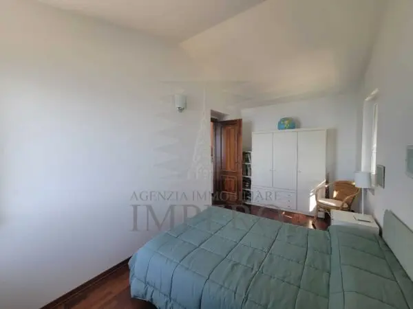Villa via Alle Ville 12, Ventimiglia