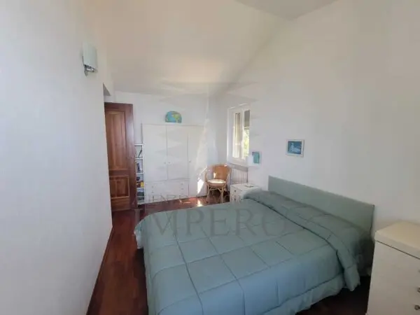 Villa via Alle Ville 12, Ventimiglia