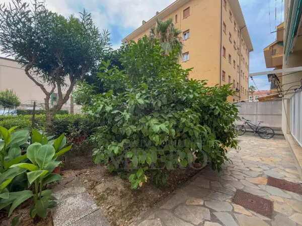 Quadrilocale via Enzo Verrando 10, Bordighera