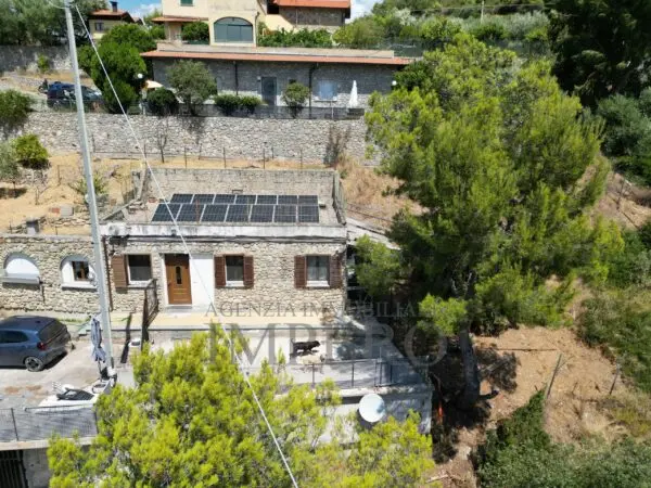 Villa Trifamiliare via Località Magauda 2, Camporosso