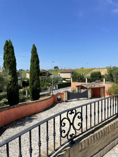 Villa via Passarini, Recanati