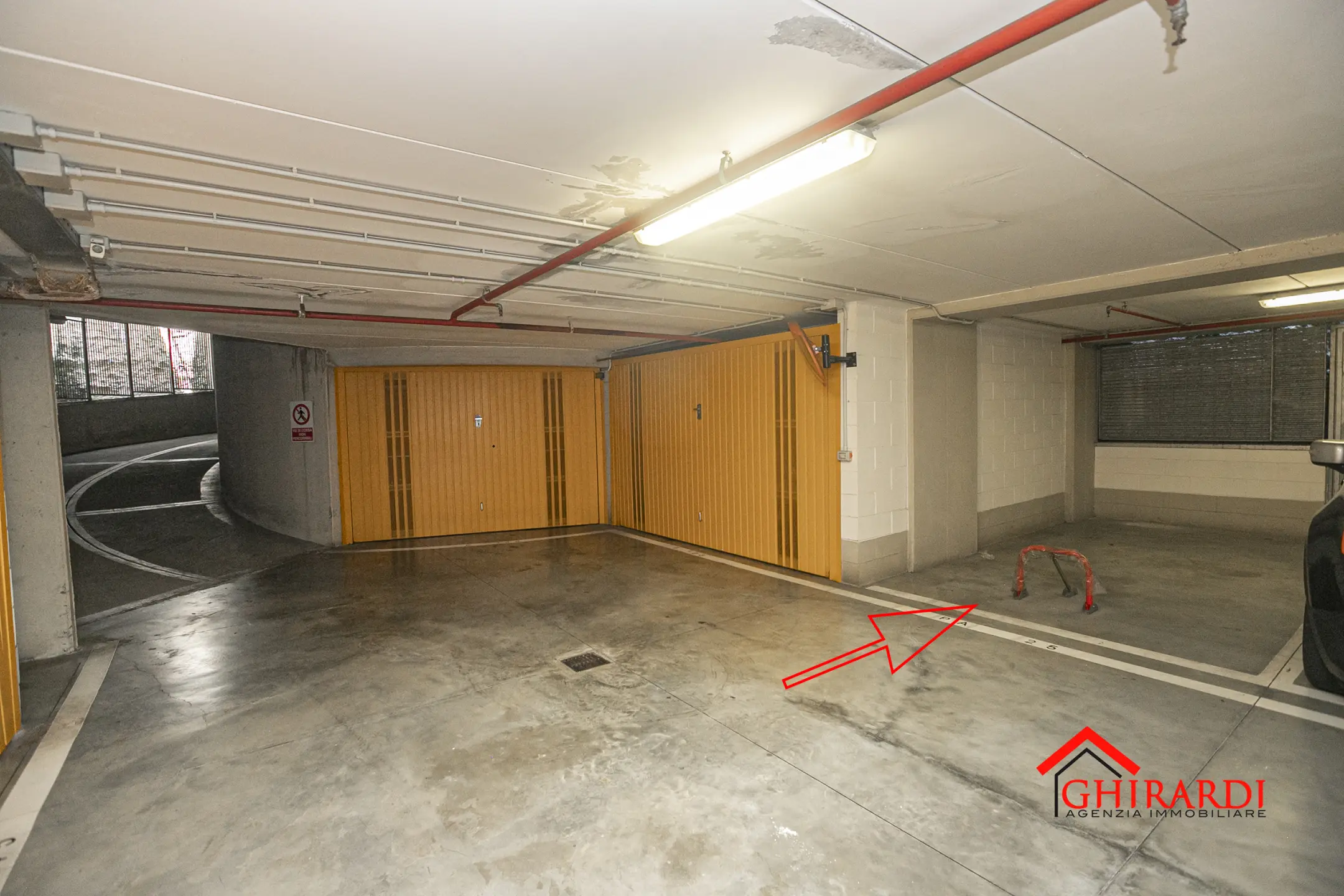 Immagine per Garage in vendita a Genova via Ferro