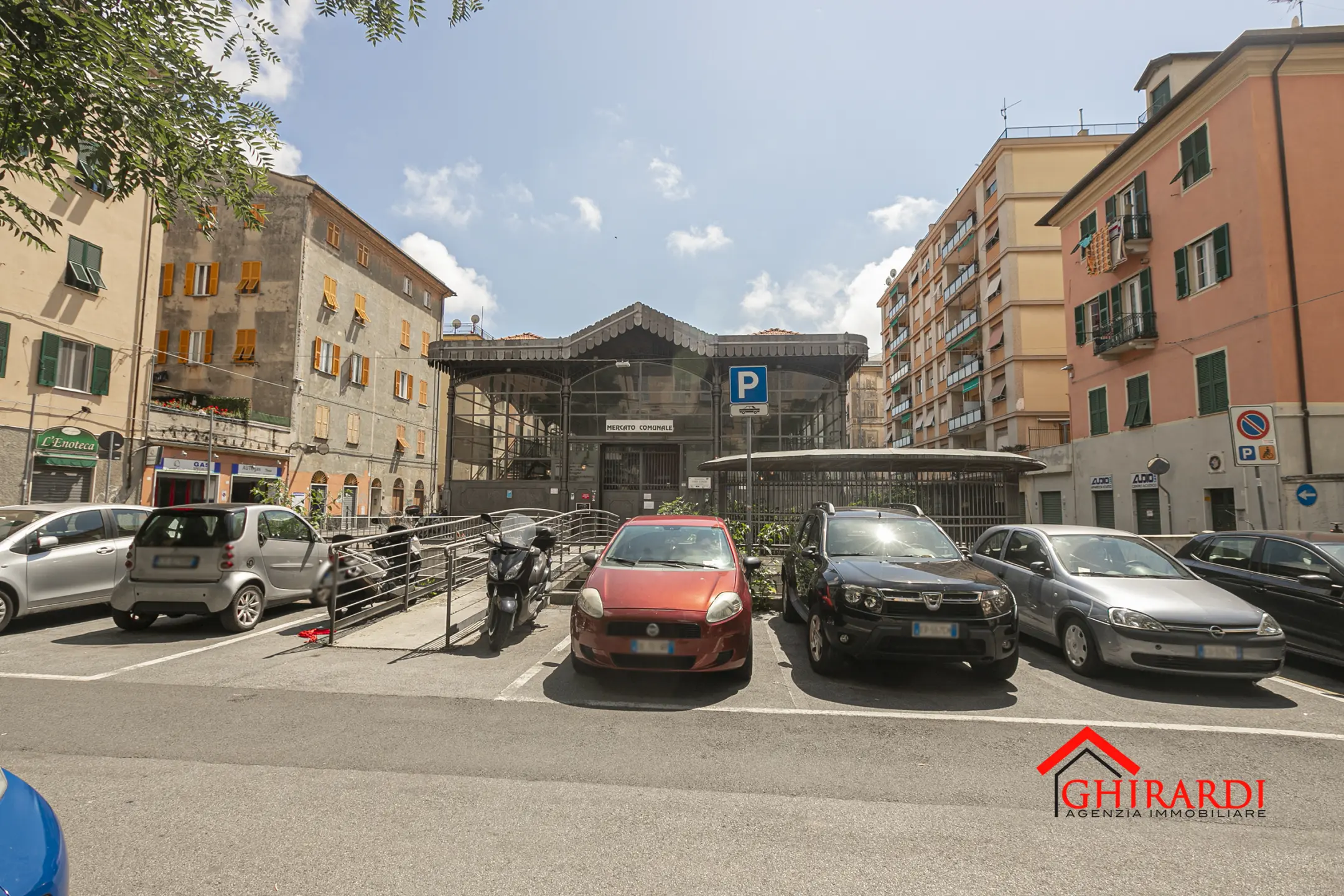 Immagine per Garage in vendita a Genova via Ferro