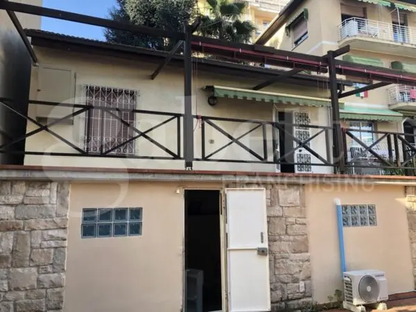 Casa Indipendente strada San Martino 59, Sanremo