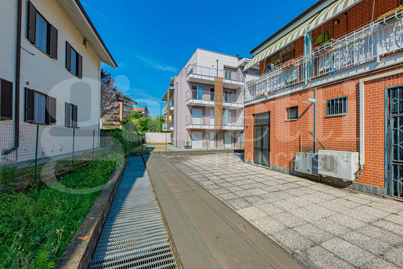 Immagine per Negozio in vendita a Rivoli via Piave 54