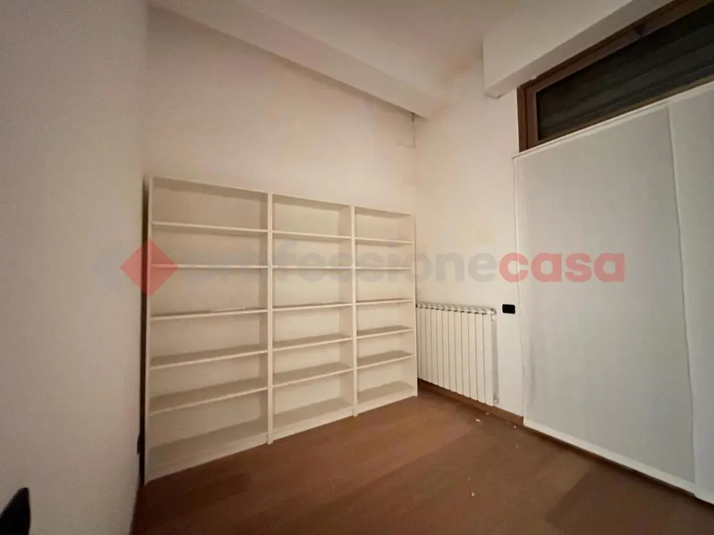 Immagine per Ufficio in affitto a Arezzo via Curtatone