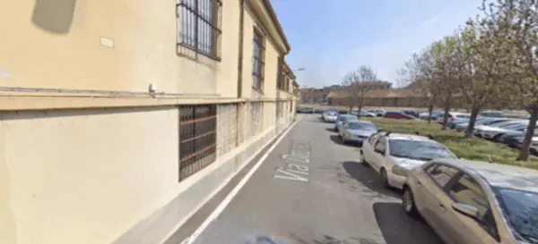 Locale Commerciale via Dronero 6, San Donato, Torino
