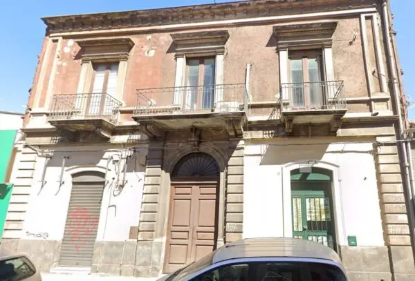 Appartamento via Monserrato 95, Catania