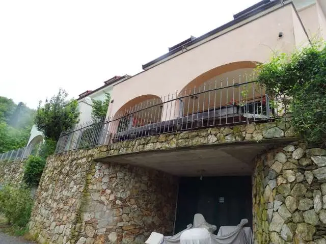Immagine per Casa indipendente in asta a Vezzi Portio via Firpi 1